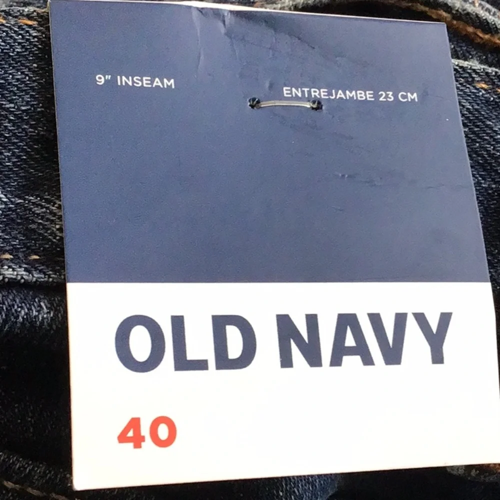 Slim Built-In Flex Cut-Off Jean Shorts - Picture 6 of 7